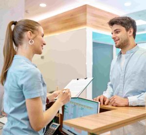 El rol vital del auxiliar administrativo en salud